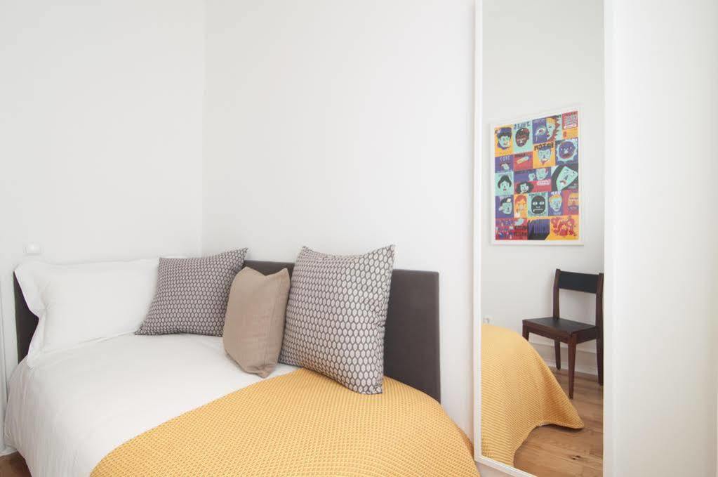 Flattered To Be In Lisboa Apartment ภายนอก รูปภาพ